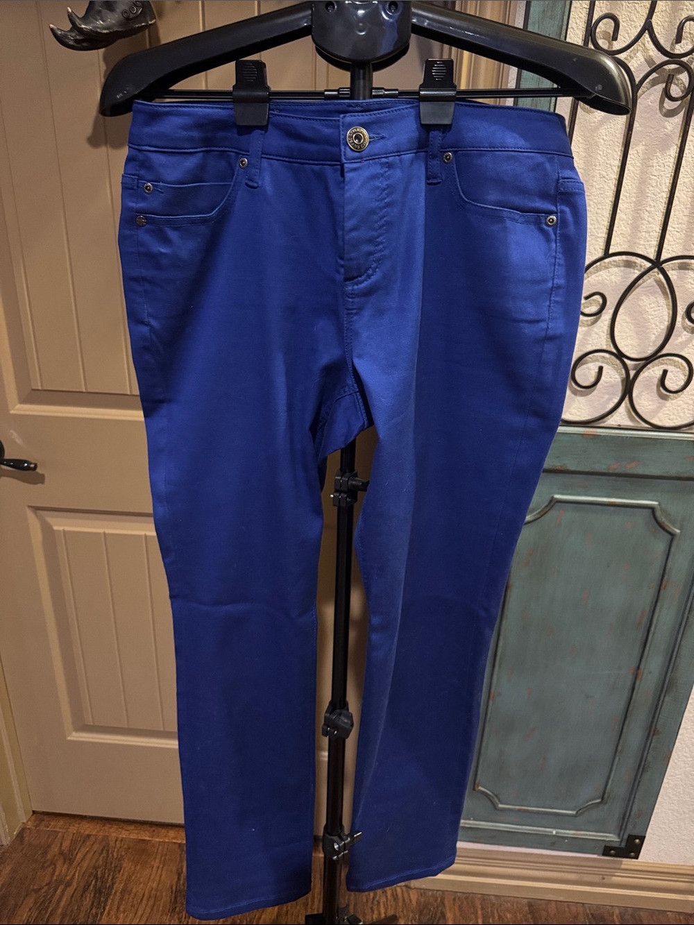 Liverpool Women’s Cobalt Straight Leg Jeans
